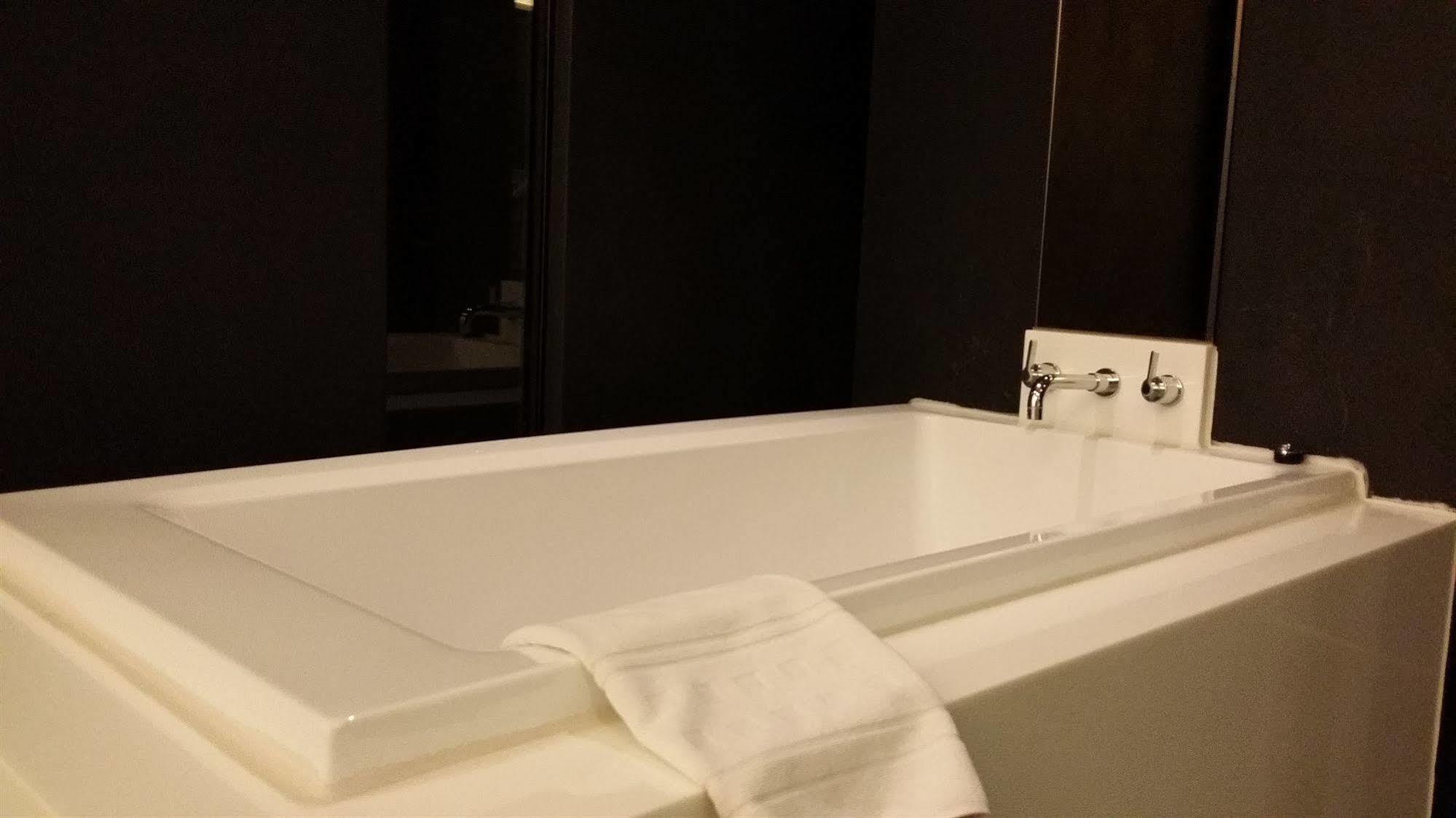 Hotel Oscar Suite 군산 외부 사진