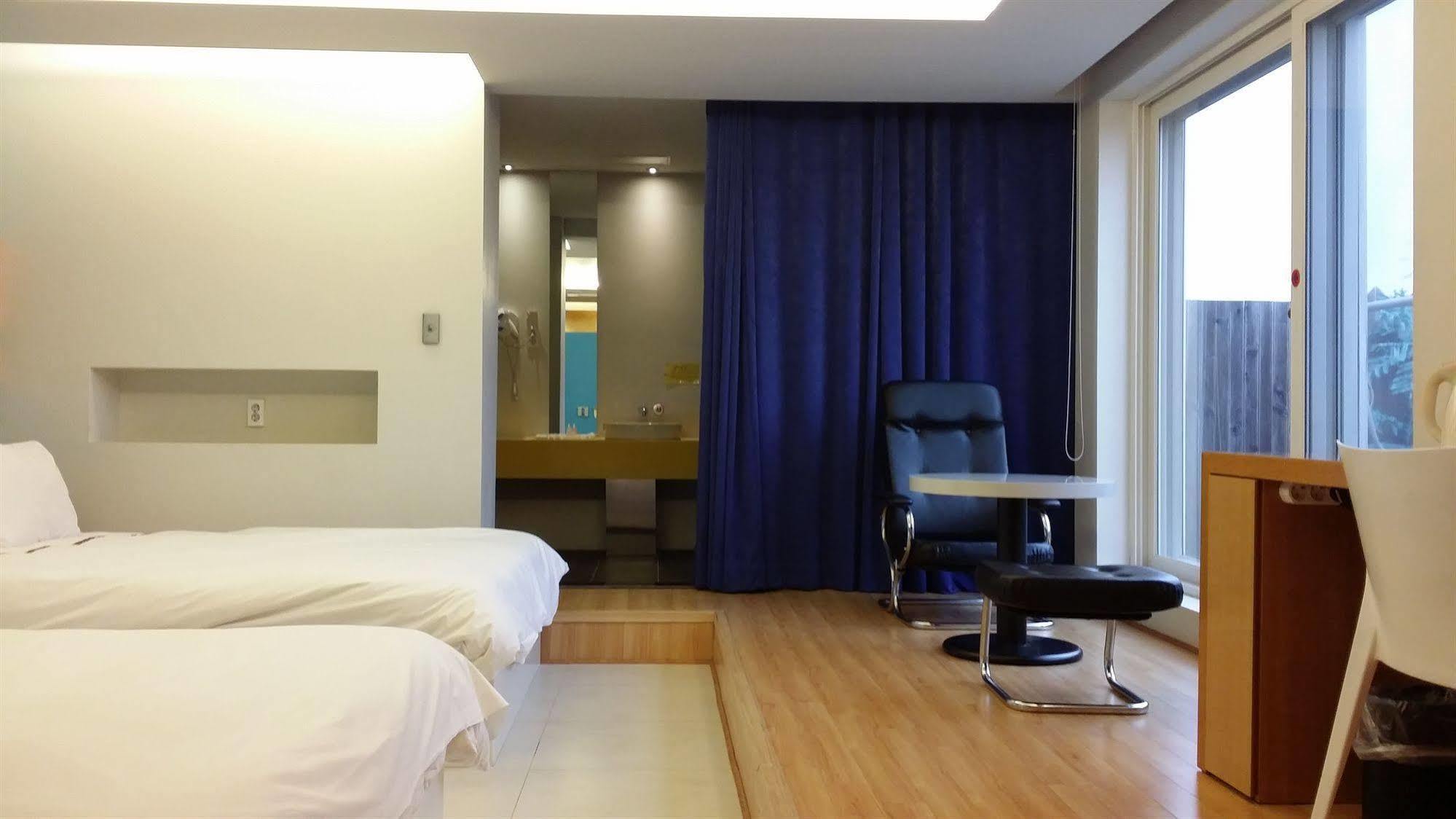 Hotel Oscar Suite 군산 외부 사진
